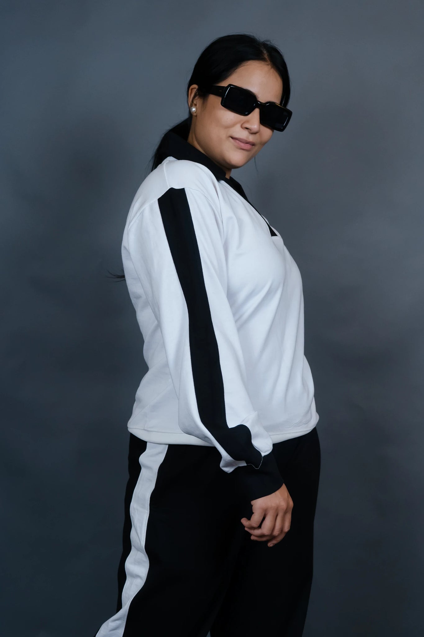 Trendy Two-Piece Color Block Outfit - Long Sleeve Lapel Sweatshirt and Pants Set for Women - Casual, Comfortable, and Chic Clothing for Everyday Wear