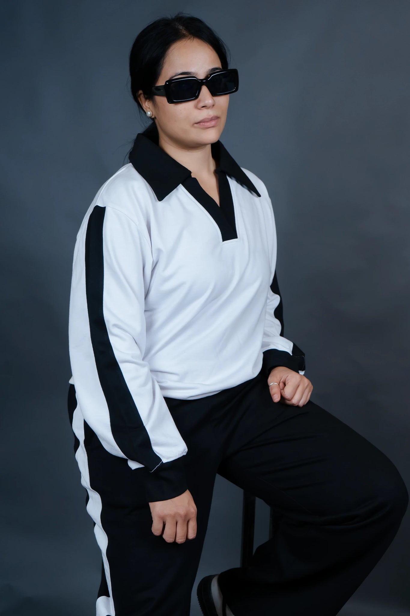 Trendy Two-Piece Color Block Outfit - Long Sleeve Lapel Sweatshirt and Pants Set for Women - Casual, Comfortable, and Chic Clothing for Everyday Wear